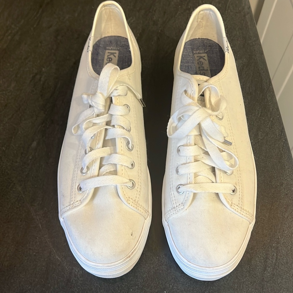 Keds canvas tennis shoes